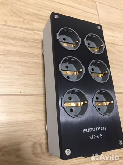 Распределитель питания Furutech R-TP6 E