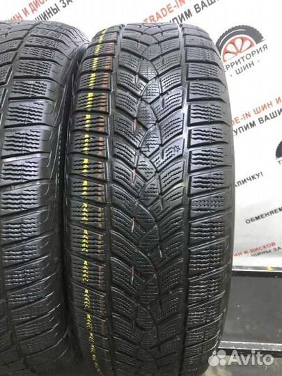 Goodyear UltraGrip 235/65 R17 108T