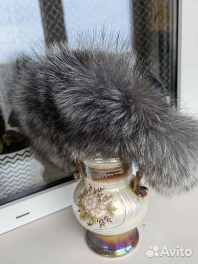 Женская меховая шапка