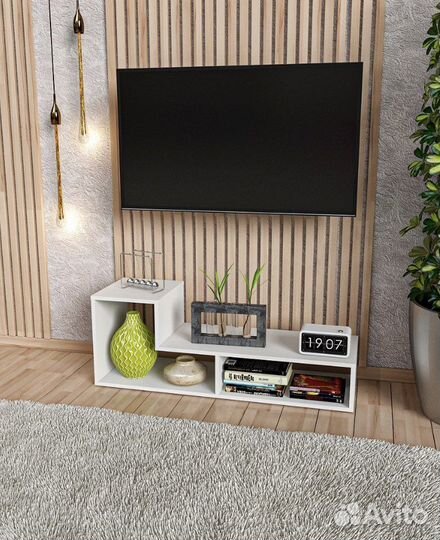 Под телевизор/бесплатная доставка по городу