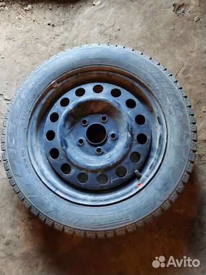 Pirelli Ice Zero 205/55 R16