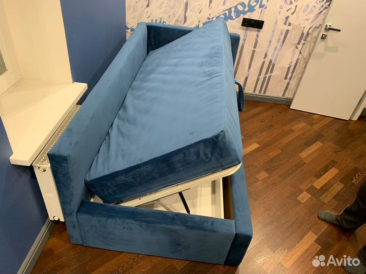 Кровать односпальная