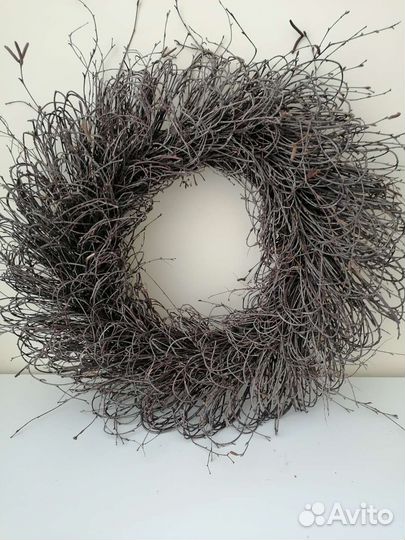 Венок декоративный из березовых веток
