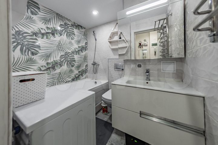 2-к. квартира, 55 м², 5/5 эт.