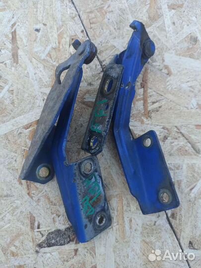 Петли капота Форд Фокус 1