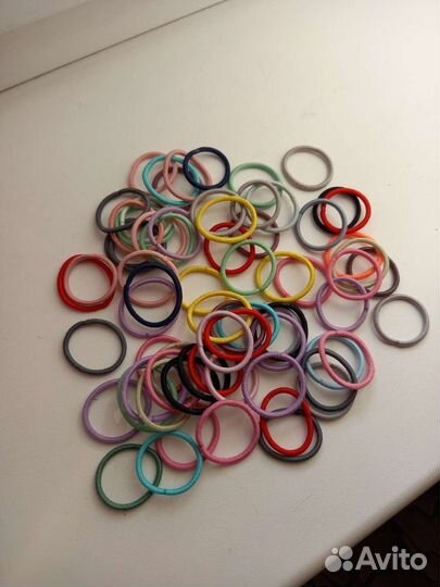 Новые резинки для волос 70 шт