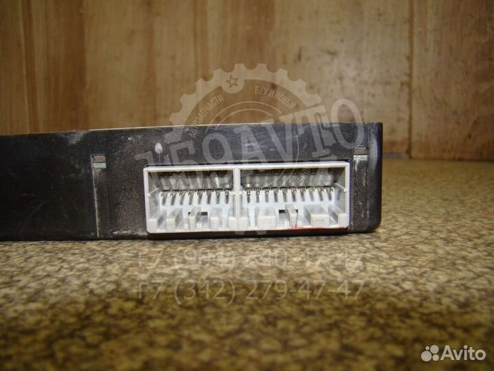 Блок электронный Nissan Primera (P12)