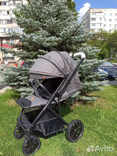 Новая коляска Luxmom перекидная ручка, серый цвет