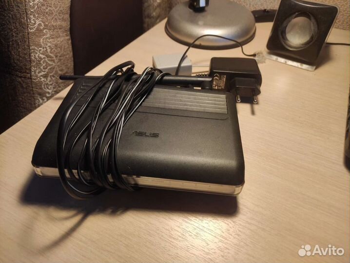 Wi-Fi роутер Asus dsl-n10