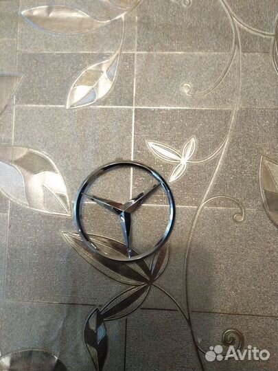 Эмблема мерседес