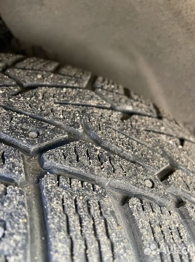 Nokian Tyres Hakkapeliitta 7 245/45 R18 100T