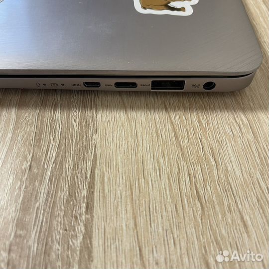 Ноутбук Asus zenbook UX330C