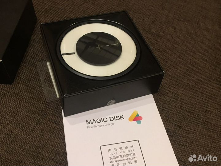 Беспроводная зарядка magic disk 4 новая