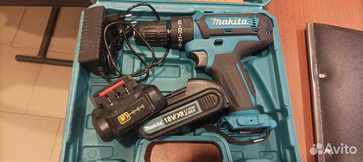 Шуруповерт makita 18v бу