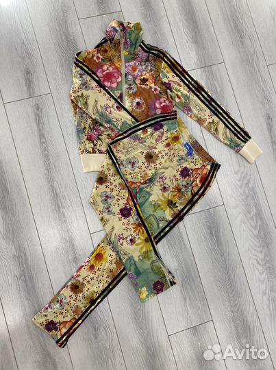 Спортивный костюм adidas оригинал женский