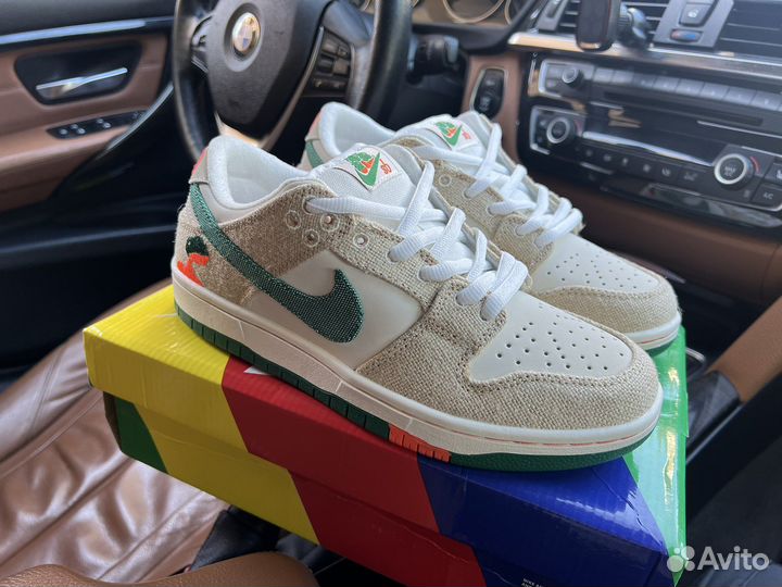 Nike SB Dunk Low Phantom and Malachite x Jarritos