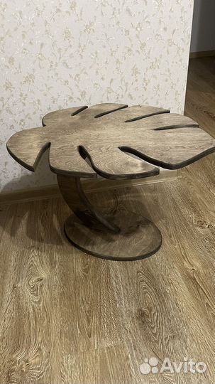 Стол кофейный