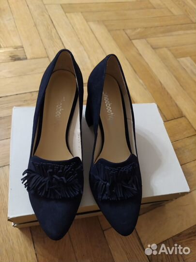 Туфли новые 37 размер