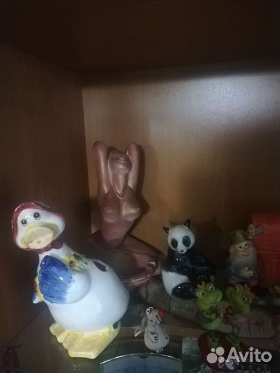 Статуэтки