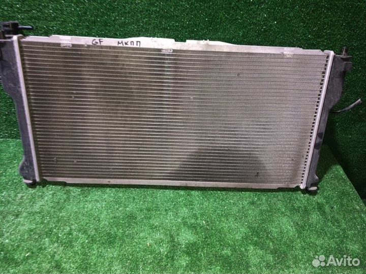 Радиатор двигателя / радиатор основной Mazda