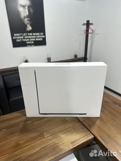 Macbook Air 13 M3 8/512gb новый
