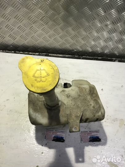 Бачок омывателя Ниссан Альмера Н16 Almera N16