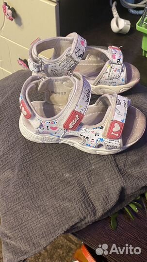 Сандали для девочки