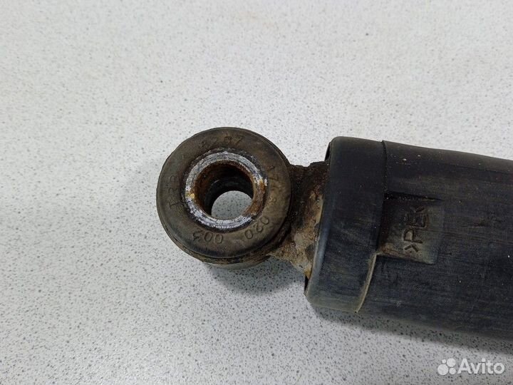 Амортизатор передний