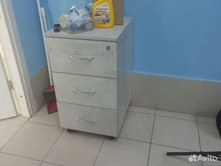 Стойка ресепшн угловая