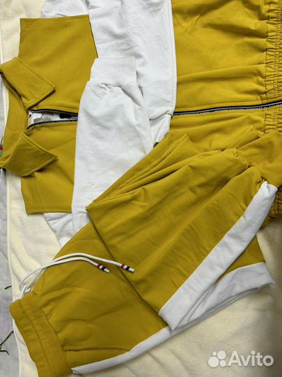 Спортивный костюм в хорошем состоянии