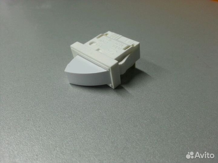 Выключатель света для холодильника