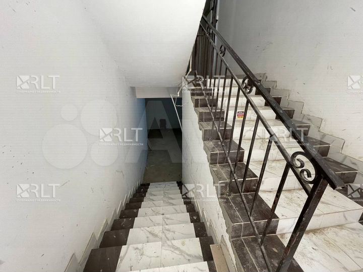 3-к. квартира, 107 м², 9/14 эт.