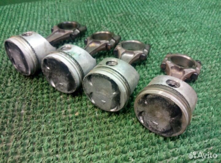 Поршень в сборе Toyota Mark 2 GX81 1GGE 1988-1996