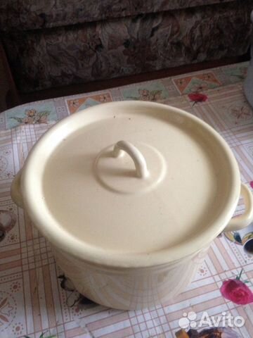 Кастрюля эмалированная новая