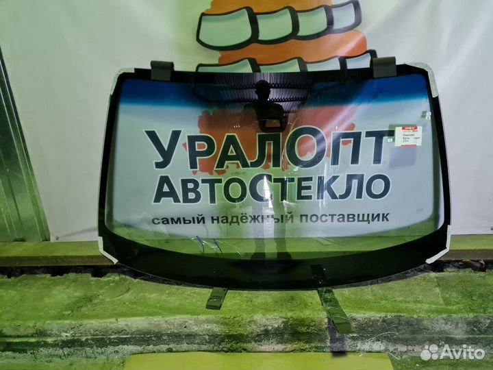 Лобовое стекло Volvo S40 (II)