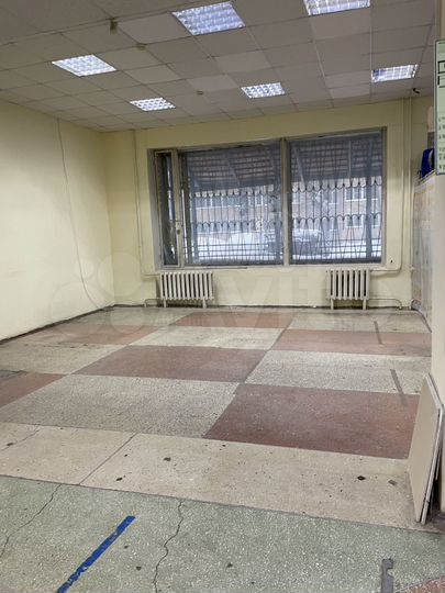 Торговая площадь, 35 м²