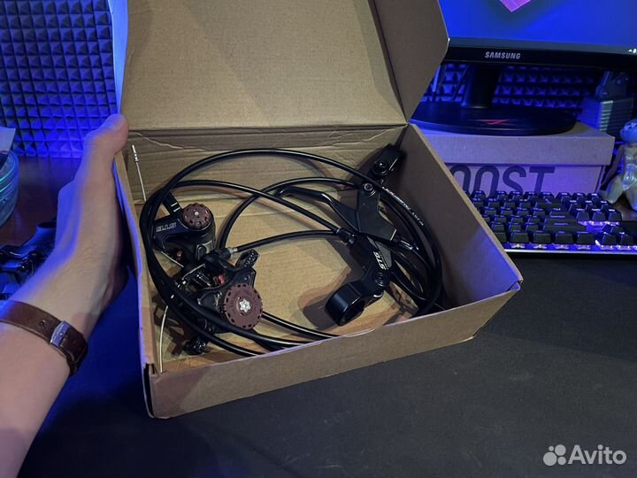 Дисковые тормоза для велосипеда STG