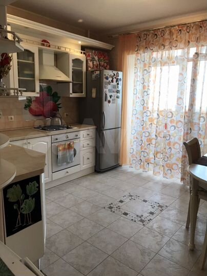 1-к. квартира, 42 м², 3/9 эт.