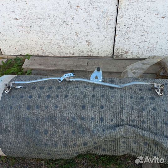 Трапеция стеклоочистителей Опель meriva 2005-2010г
