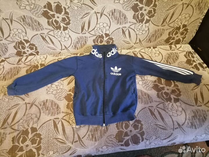 Отдам бесплатно детские вещи