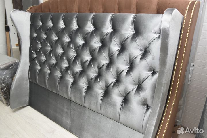 Кровать с подъемным механизмом