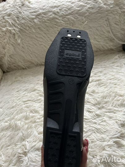 Лыжные ботинки 47 размер