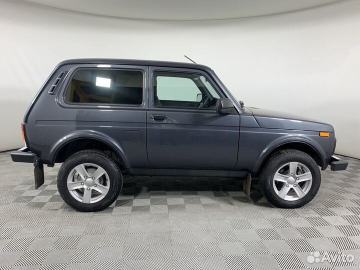 LADA 4x4 (Нива) 1.7 МТ, 2021, 10 300 км
