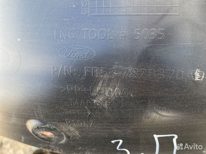 Задний подкрылок Ford Explorer V 5 рест