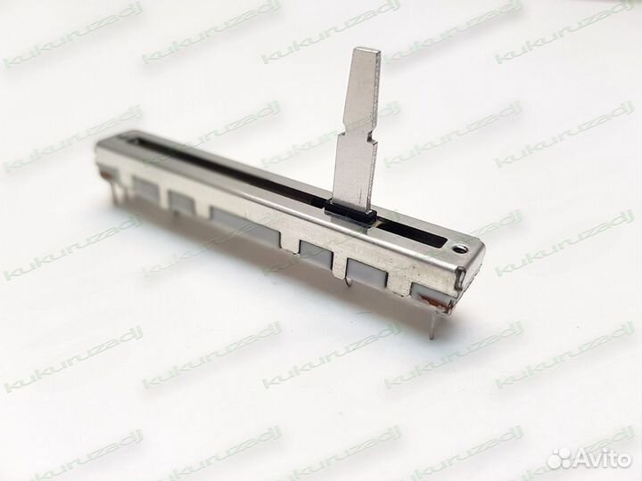 Фейдер Pioneer DDJ-SR2