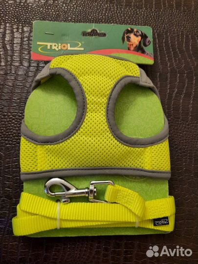 Мягкая шлейка-жилетка с поводком S