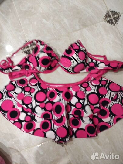 Купальники новые, разные Италия