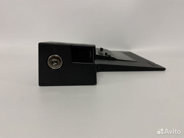Докстанция Lenovo