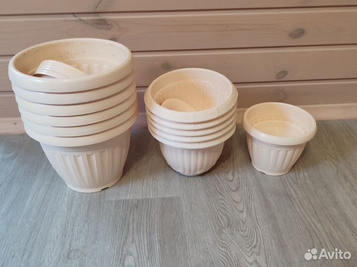 Цветочный горшок кашпо пластик