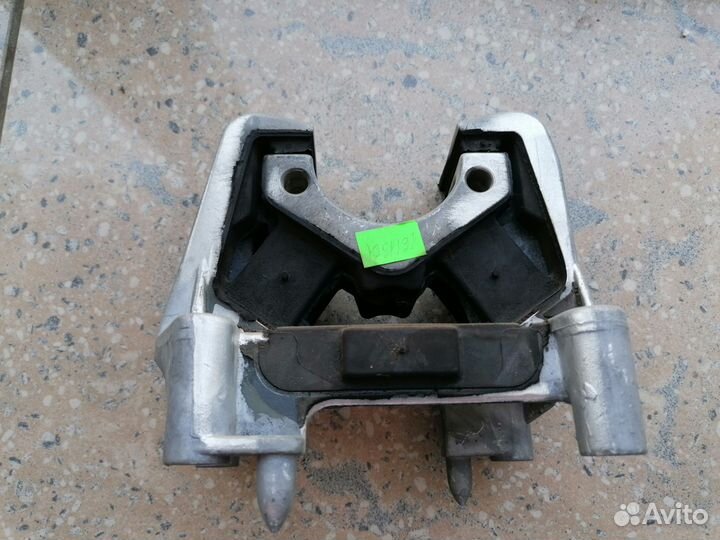 Подушка кпп OPL vectra B 1.6/1.8/2.0/2.2 зад